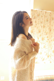 与君初相识恰似故人归